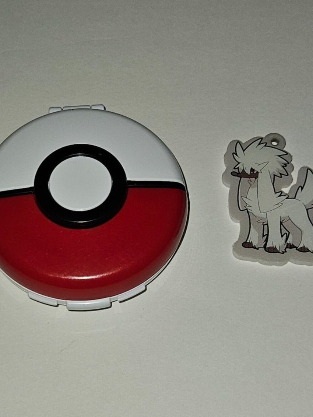 VTG Pokemon Pokeball Case 1997 Nintendo Game Freak Furfrou Plastic Charm ? Lot